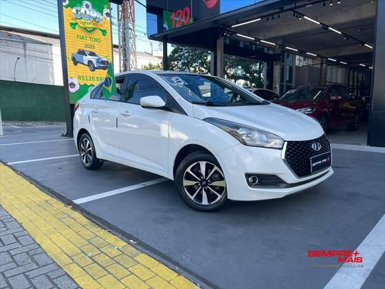 HYUNDAI HB20S 1.6 STYLE 16V FLEX 4P AUTOMÁTICO